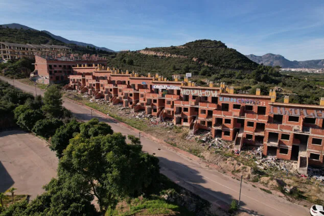 edificios del plan penya roja en pego archivo