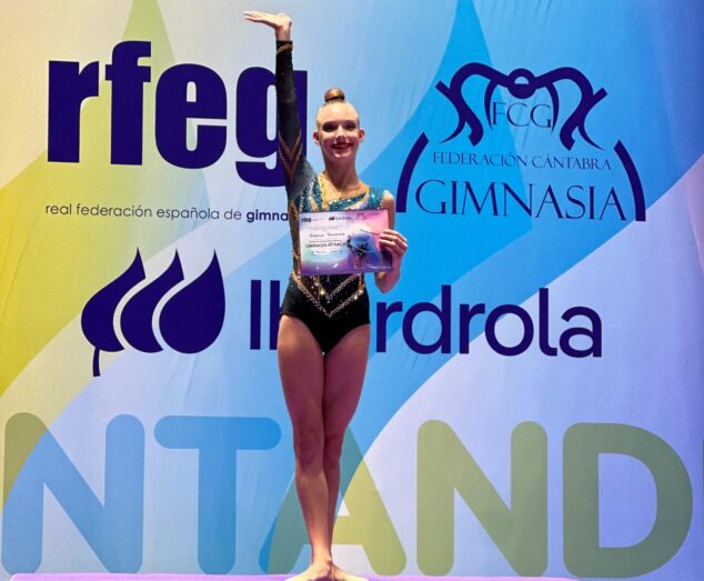 Imagem: Kateryna Trukhacheva do Calpe Marines CG no pódio