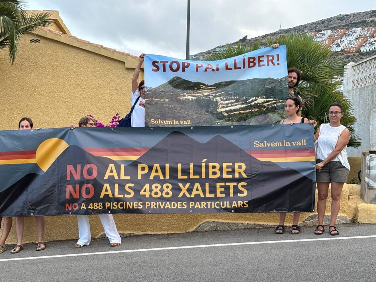 Salvem la Vall en una acción contra el PAI de Llíber