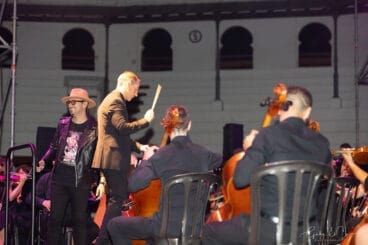 Sonafilm 80s „7 and Action!“-Konzert in Ondara im Jahr 2025