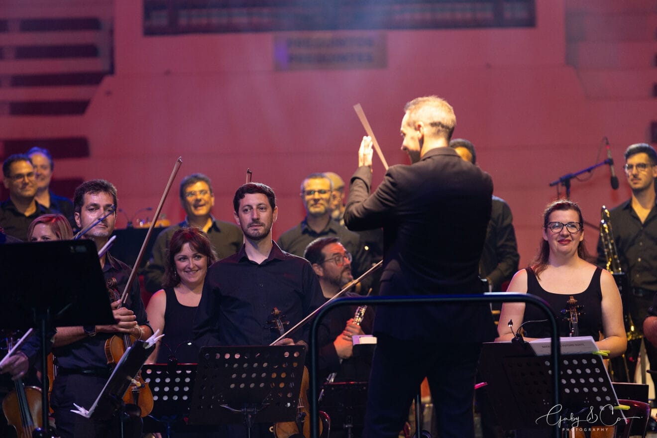 Sonafilm 80s „7 and Action!“-Konzert in Ondara im Jahr 2025