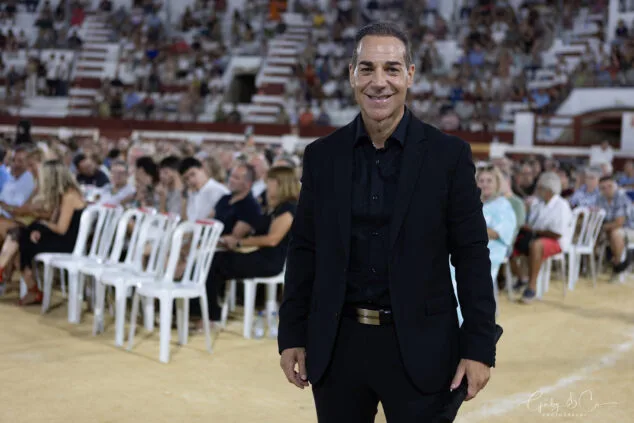 El Sonafilm VII culmina con un concierto apoteósico dedicado a las bandas sonoras de los años 80 18 concierto 80 y accion del sonafilm 7 en ondara en 2025 15
