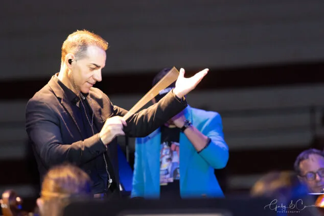 El Sonafilm VII culmina con un concierto apoteósico dedicado a las bandas sonoras de los años 80 155 concierto 80 y accion del sonafilm 7 en ondara en 2025 152