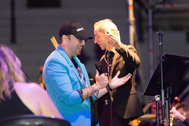 El Sonafilm VII culmina con un concierto apoteósico dedicado a las bandas sonoras de los años 80 165 concierto 80 y accion del sonafilm 7 en ondara en 2025 162