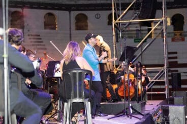 Sonafilm 80s „7 and Action!“-Konzert in Ondara im Jahr 2025