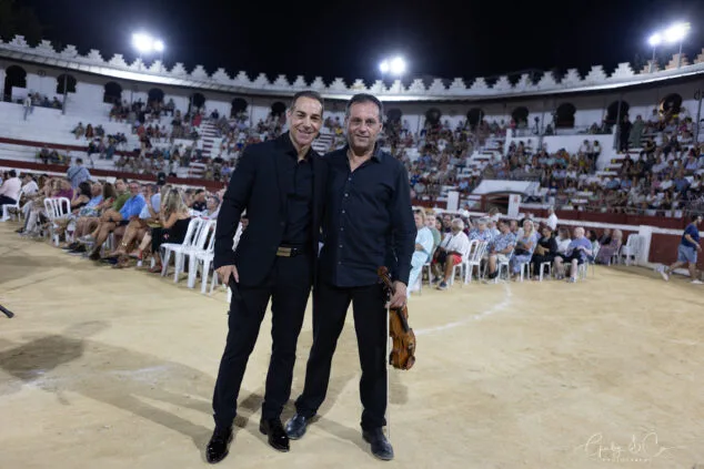 El Sonafilm VII culmina con un concierto apoteósico dedicado a las bandas sonoras de los años 80 20 concierto 80 y accion del sonafilm 7 en ondara en 2025 17