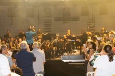 Sonafilm 80s „7 and Action!“-Konzert in Ondara im Jahr 2025