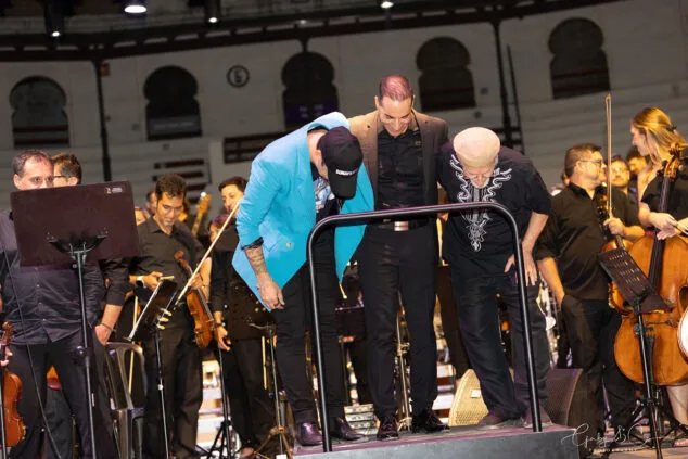 El Sonafilm VII culmina con un concierto apoteósico dedicado a las bandas sonoras de los años 80 242 concierto 80 y accion del sonafilm 7 en ondara en 2025 239