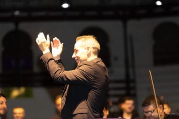 Sonafilm 80s „7 and Action!“-Konzert in Ondara im Jahr 2025