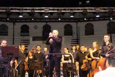 Sonafilm 80s „7 and Action!“-Konzert in Ondara im Jahr 2025