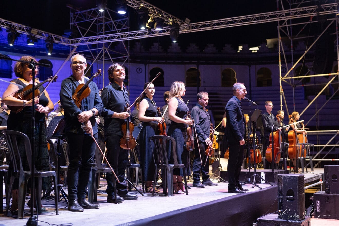 Concierto '¡80 y acción!' del Sonafilm 7 en Ondara en 2025 253