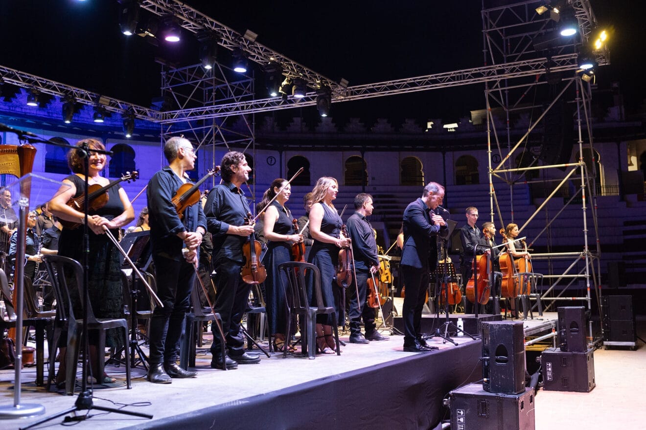 Concierto '¡80 y acción!' del Sonafilm 7 en Ondara en 2025 255