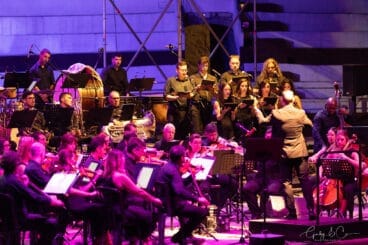 Sonafilm 80s „7 and Action!“-Konzert in Ondara im Jahr 2025