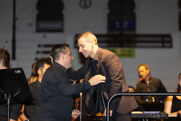 El Sonafilm VII culmina con un concierto apoteósico dedicado a las bandas sonoras de los años 80 64 concierto 80 y accion del sonafilm 7 en ondara en 2025 61