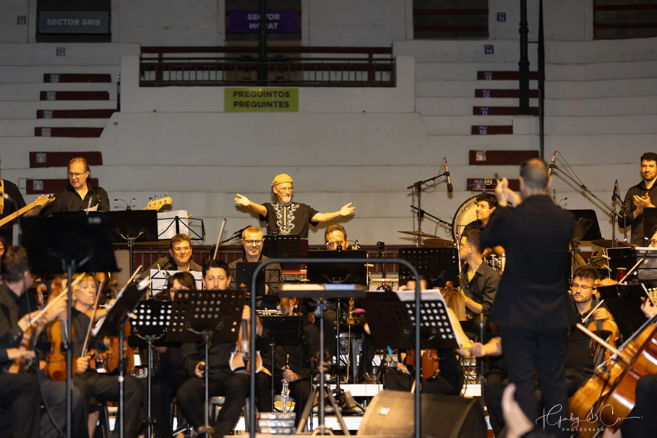 Concierto '¡80 y acción!' del Sonafilm 7 en Ondara en 2025 97