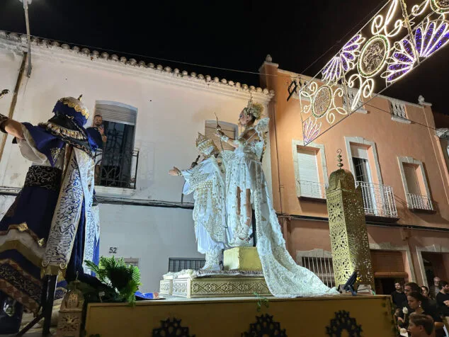 El Verger se rinde al esplendor de las filaes en la entrada de Moros y Cristianos 2025 156 desfile de moros y cristianos del verger 2025 156