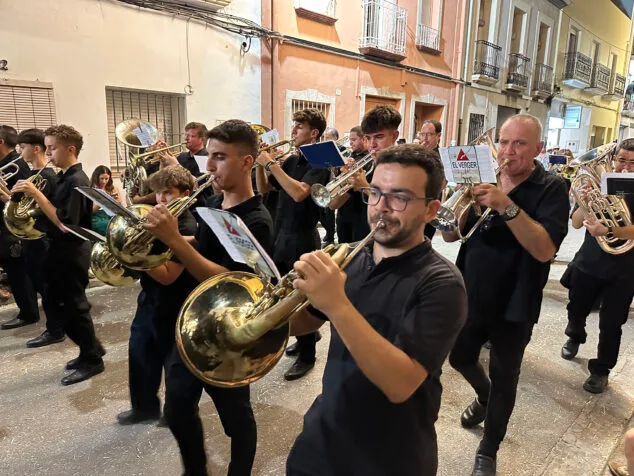 El Verger se rinde al esplendor de las filaes en la entrada de Moros y Cristianos 2025 162 desfile de moros y cristianos del verger 2025 162