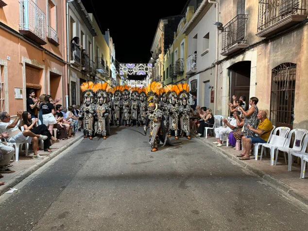 El Verger se rinde al esplendor de las filaes en la entrada de Moros y Cristianos 2025 178 desfile de moros y cristianos del verger 2025 178