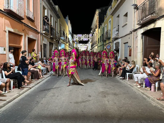 El Verger se rinde al esplendor de las filaes en la entrada de Moros y Cristianos 2025 186 desfile de moros y cristianos del verger 2025 186