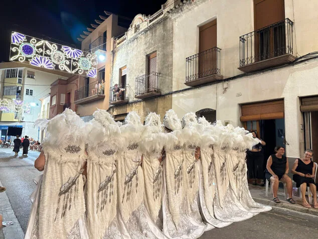 El Verger se rinde al esplendor de las filaes en la entrada de Moros y Cristianos 2025 207 desfile de moros y cristianos del verger 2025 207