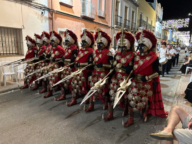 El Verger se rinde al esplendor de las filaes en la entrada de Moros y Cristianos 2025 222 desfile de moros y cristianos del verger 2025 222