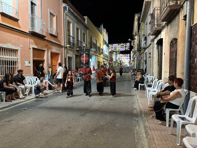 El Verger se rinde al esplendor de las filaes en la entrada de Moros y Cristianos 2025 230 desfile de moros y cristianos del verger 2025 230