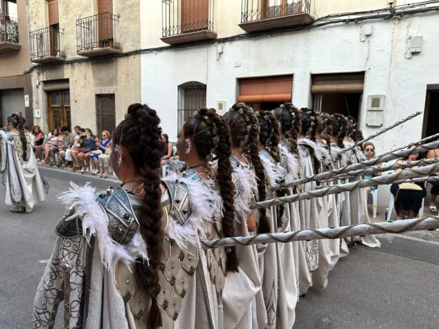 El Verger se rinde al esplendor de las filaes en la entrada de Moros y Cristianos 2025 45 desfile de moros y cristianos del verger 2025 42