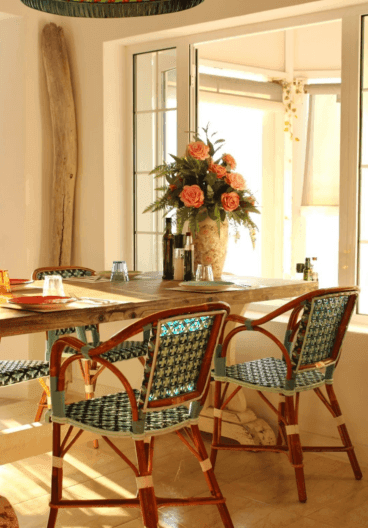 Espacio ideal para cenas y eventos privados en Dénia. Foto de @izria