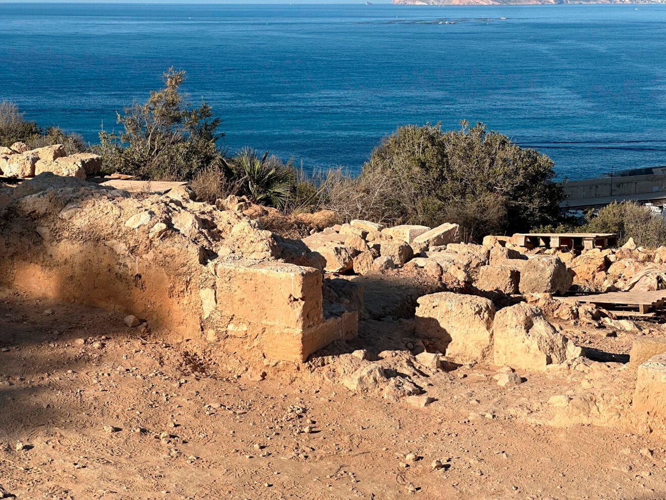 Excavaciones en la Pobla de Ifach de Calp