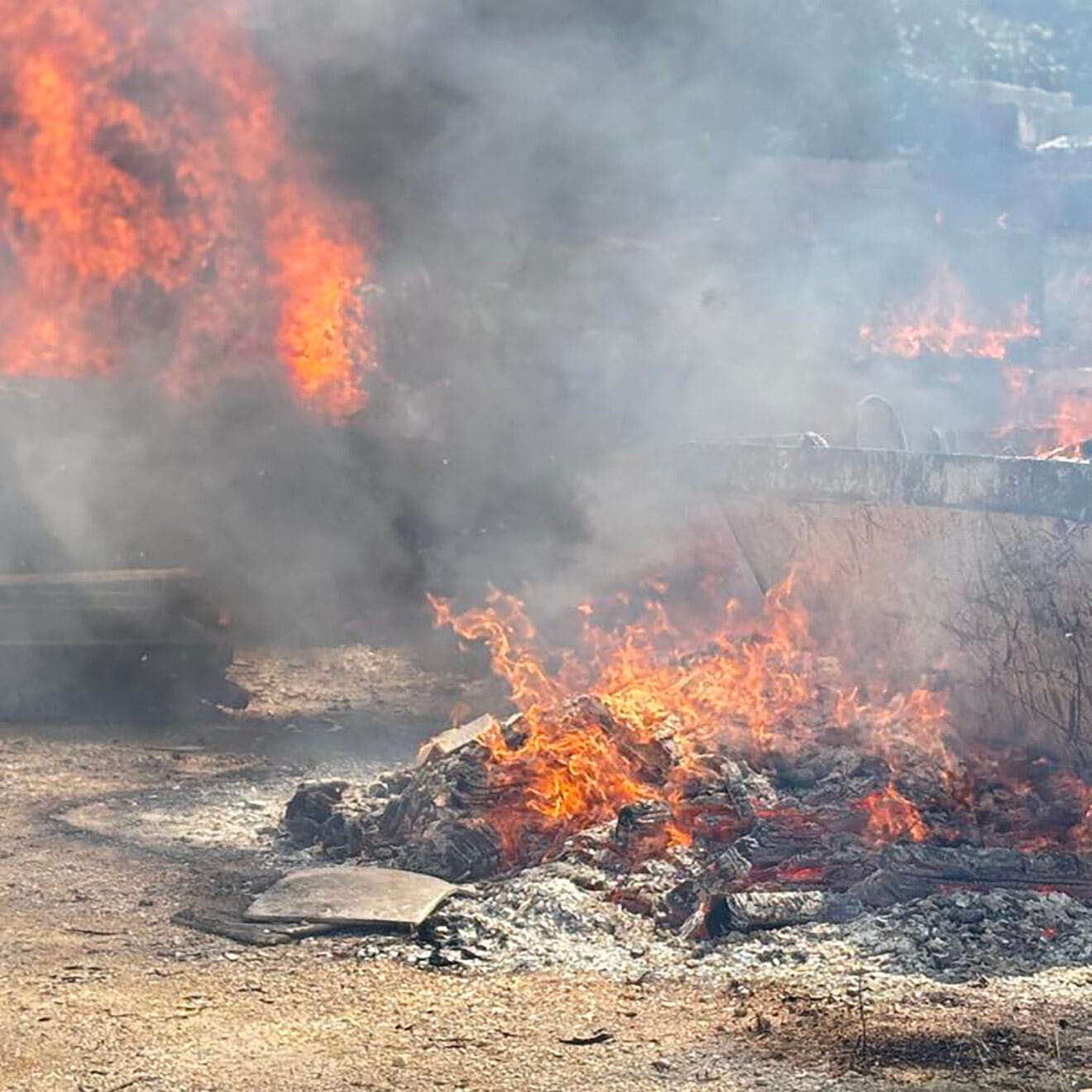 Incendio en la Cumbre del Sol - Policía Local de Benitatxell