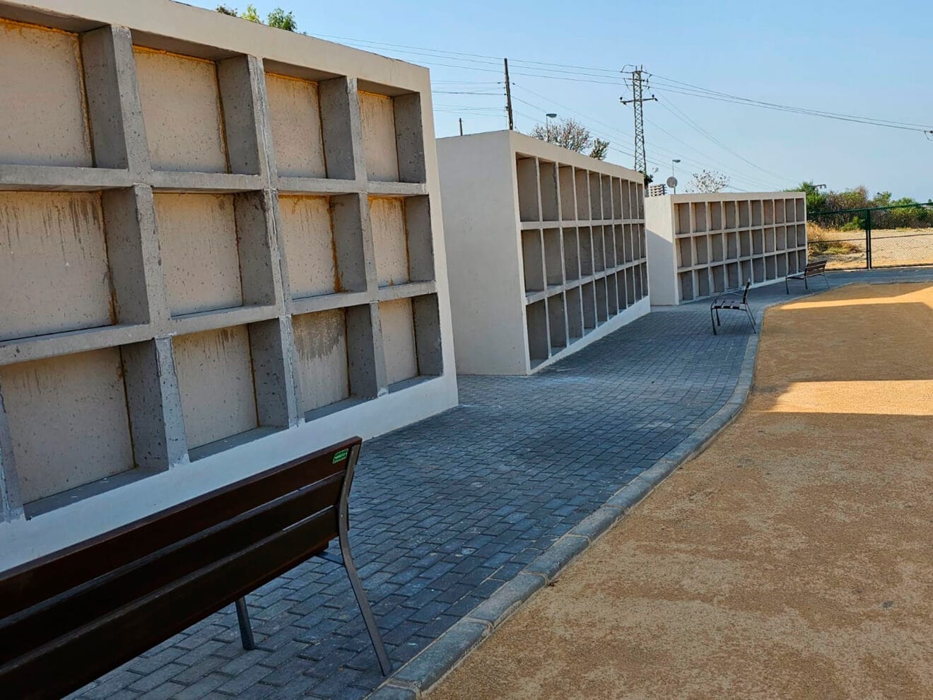 Nuevos nichos del cementerio de Calp