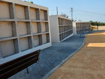Nuevos nichos del cementerio de Calp