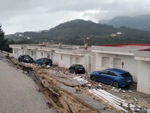 zona a reconstruir en el balcon de bernia tras el derrumbe en 2022