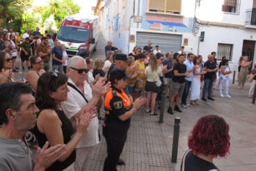 Calp rinde homenaje a las niñas fallecidas 12