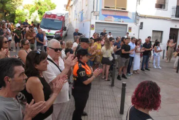 Calp rinde homenaje a las niñas fallecidas 12