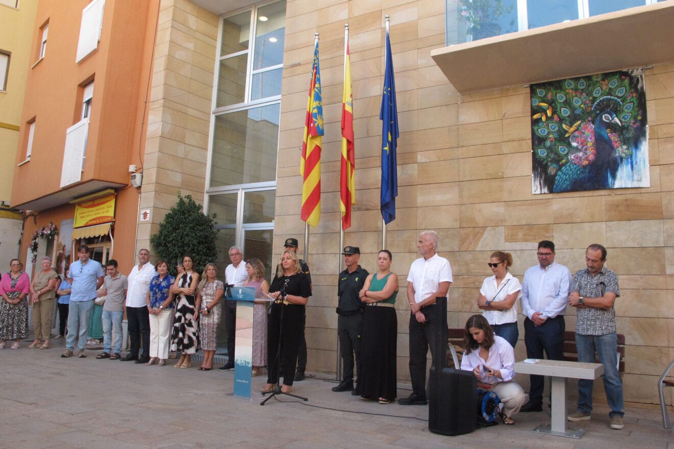 Calp rinde homenaje a las niñas fallecidas 26