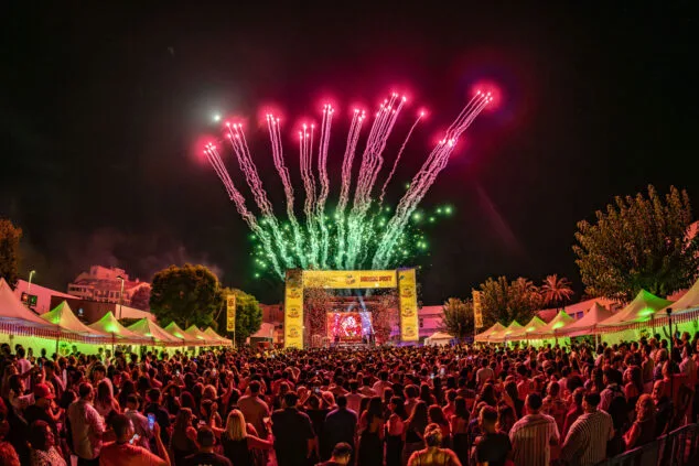 escenario del popcorn music fest de benissa