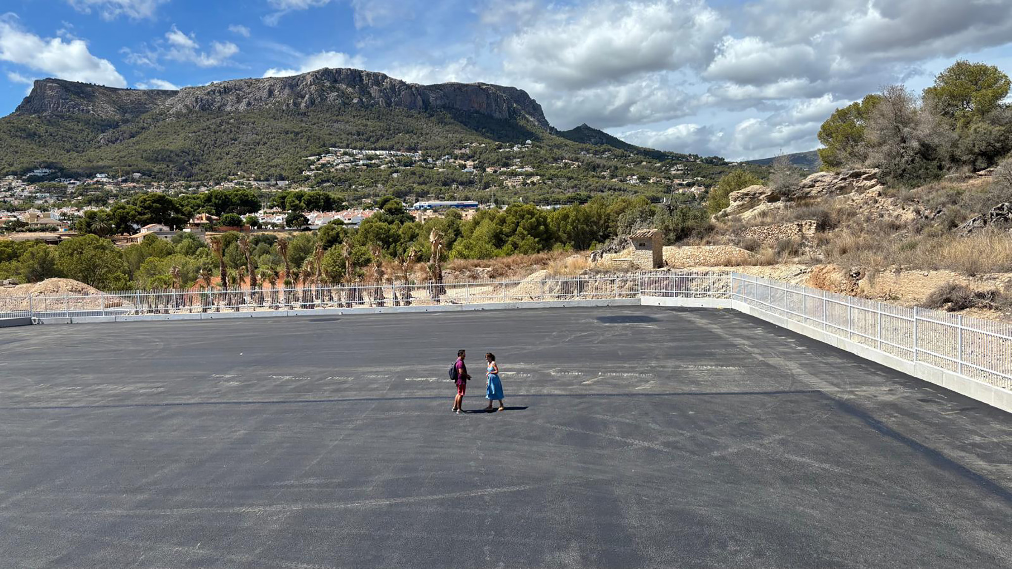 El PP de Calp culpa al Ayuntamiento del retraso en el inicio de curso en el IES Les Salines 4 espacio de recreo provisional del ies les salines