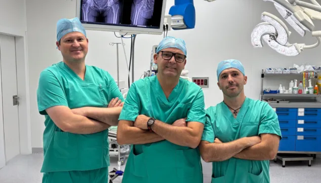 hcb denia refuerza su servicio de traumatologia con un equipo completo y atencion diaria