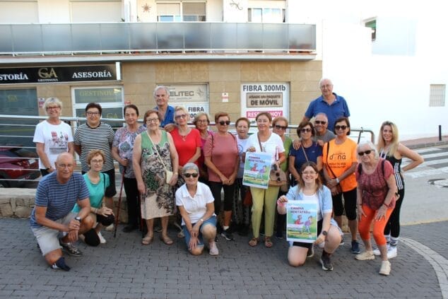 Imagen: Grupo de vecinos de Benitatxell presenta la nueva iniciativa para hacer ejercicio físico