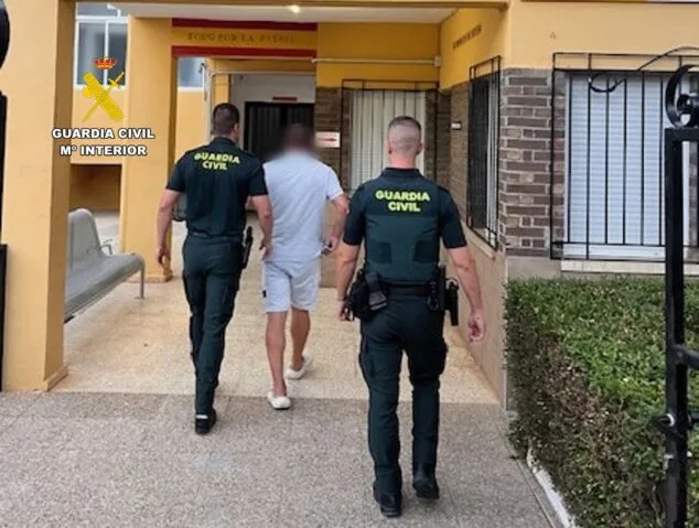 Imagen: Tenía en vigor una orden de búsqueda, detención y extradición internacional como presunto autor de un delito de estafa de 125 mil euros