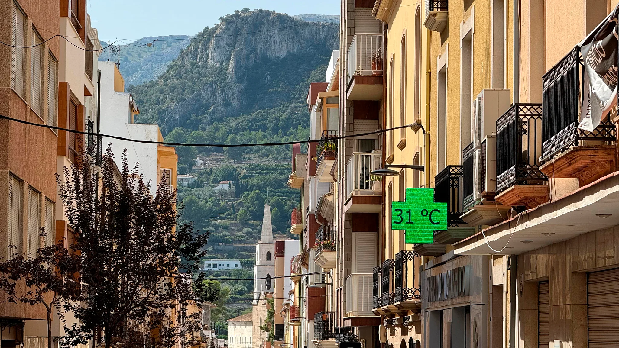 termometro en pego durante el verano 2025
