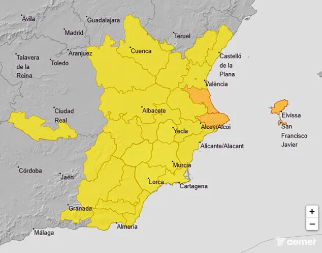 La AEMET amplía el aviso naranja en la Marina Alta: cómo será la futura DANA Alice y hasta cuándo durará 1 Imagen: Avisos activos de la AEMET en la Comunitat Valenciana el jueves 9 de octubre 2025