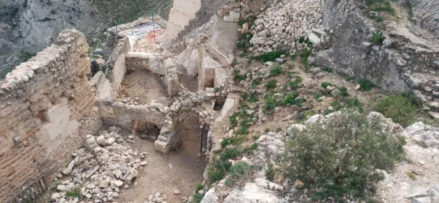 La Vall de Gallinera salva del colapso al Castell de Benissili: más de 270.000 euros para su conservación 4 castell de benissili con trabajos de conservacion 04