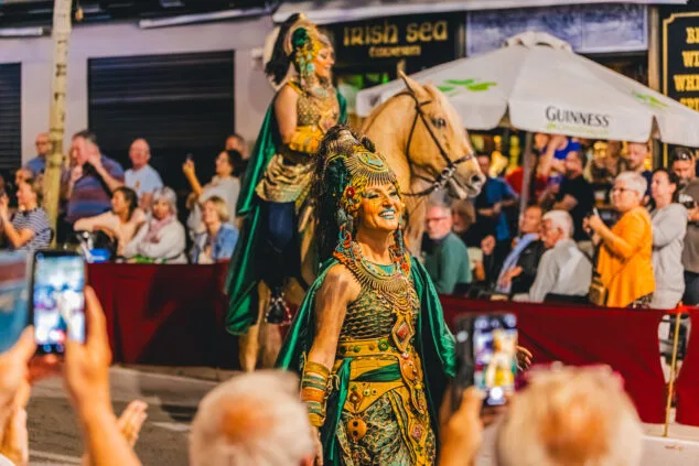 Imagen: Desfile de Moros i Cristians de Calp