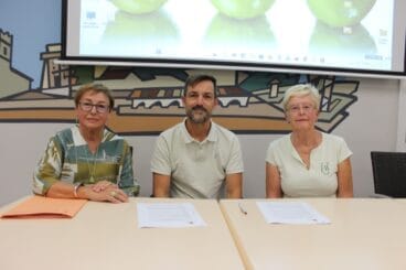 Firma de convenio en Benitatxell