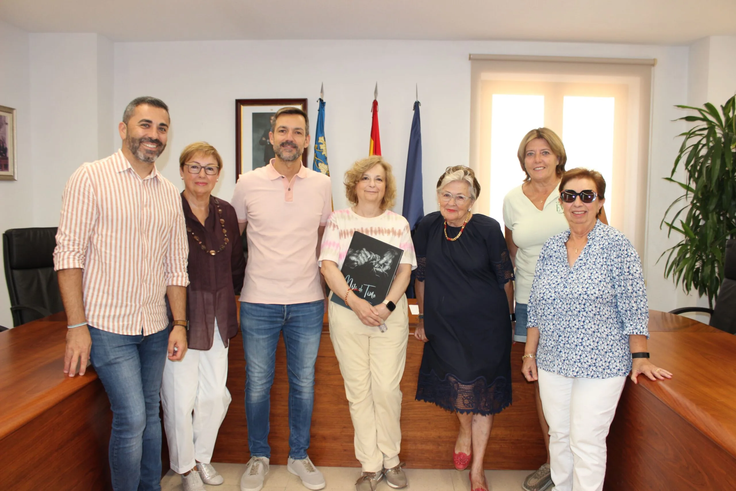 firma de convenio en benitatxell 2 scaled