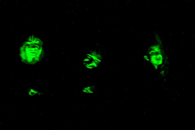 Els Poblets explota de arte en vivo con Persianes amb Art 2025: un recorrido por la consolidada tercera edición 24 persianes amb art 2025 en els poblets09