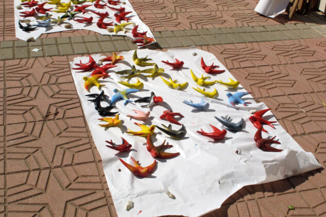 Els Poblets explota de arte en vivo con Persianes amb Art 2025: un recorrido por la consolidada tercera edición 39 persianes amb art 2025 en els poblets24