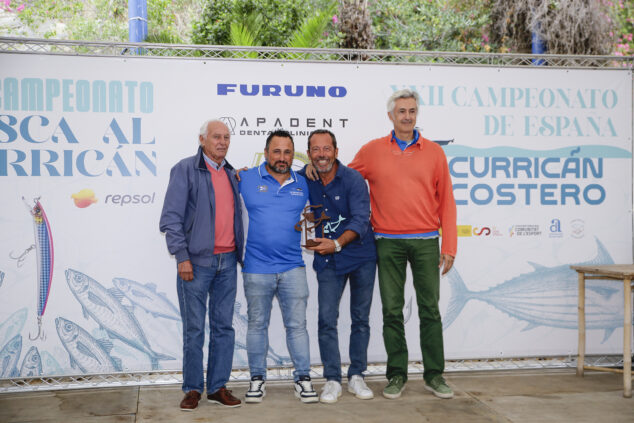 Moraira se consolida como referente nacional de la pesca deportiva con dos campeonatos de curricán 6 Imagen: Premio a la Pieza Mayor en el XLI Campeonato de Pesca al Curricán del C.N. Moraira